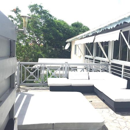villa SEO avec jacuzzi proche de la plage Sainte-Anne  Extérieur photo