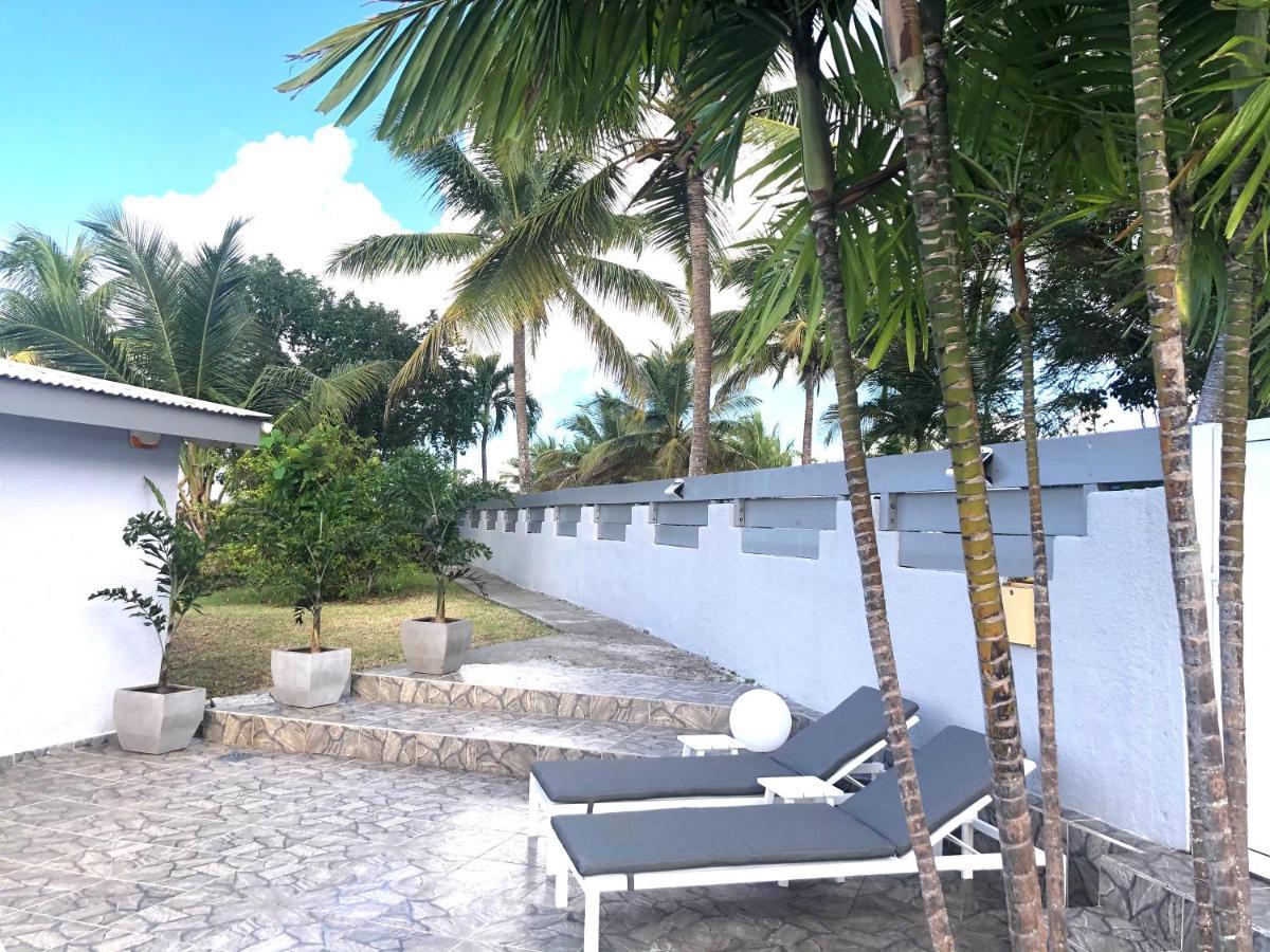 villa SEO avec jacuzzi proche de la plage Sainte-Anne  Extérieur photo